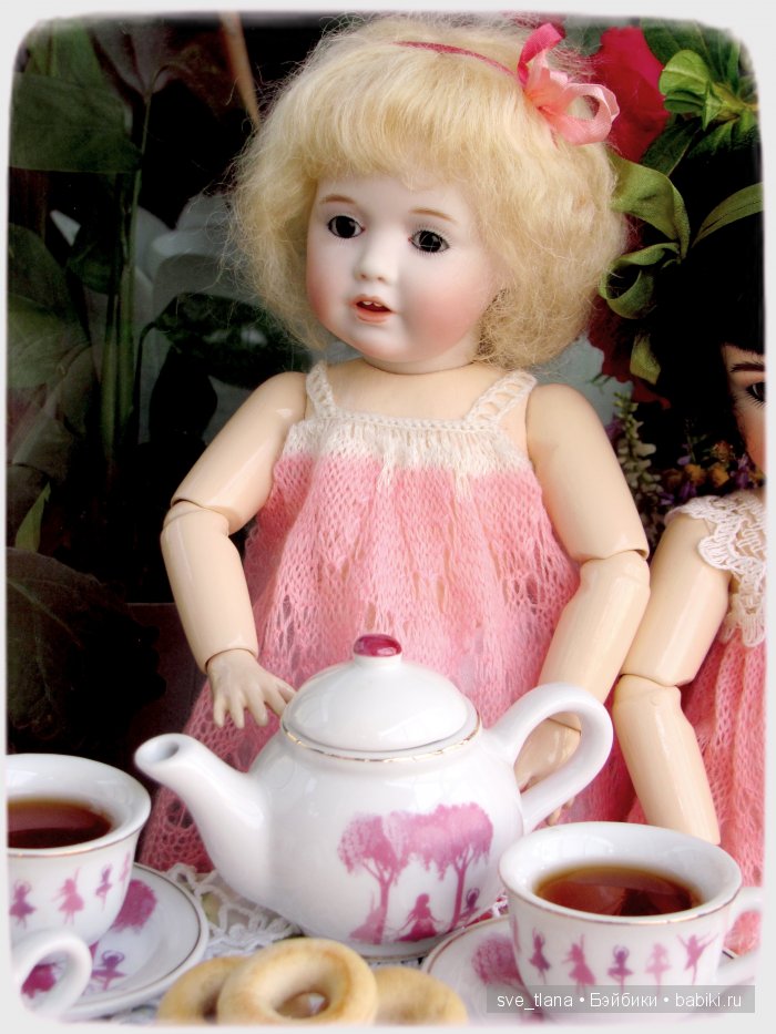 Как сестрички вечерок коротали (реплики Branka Schärli)