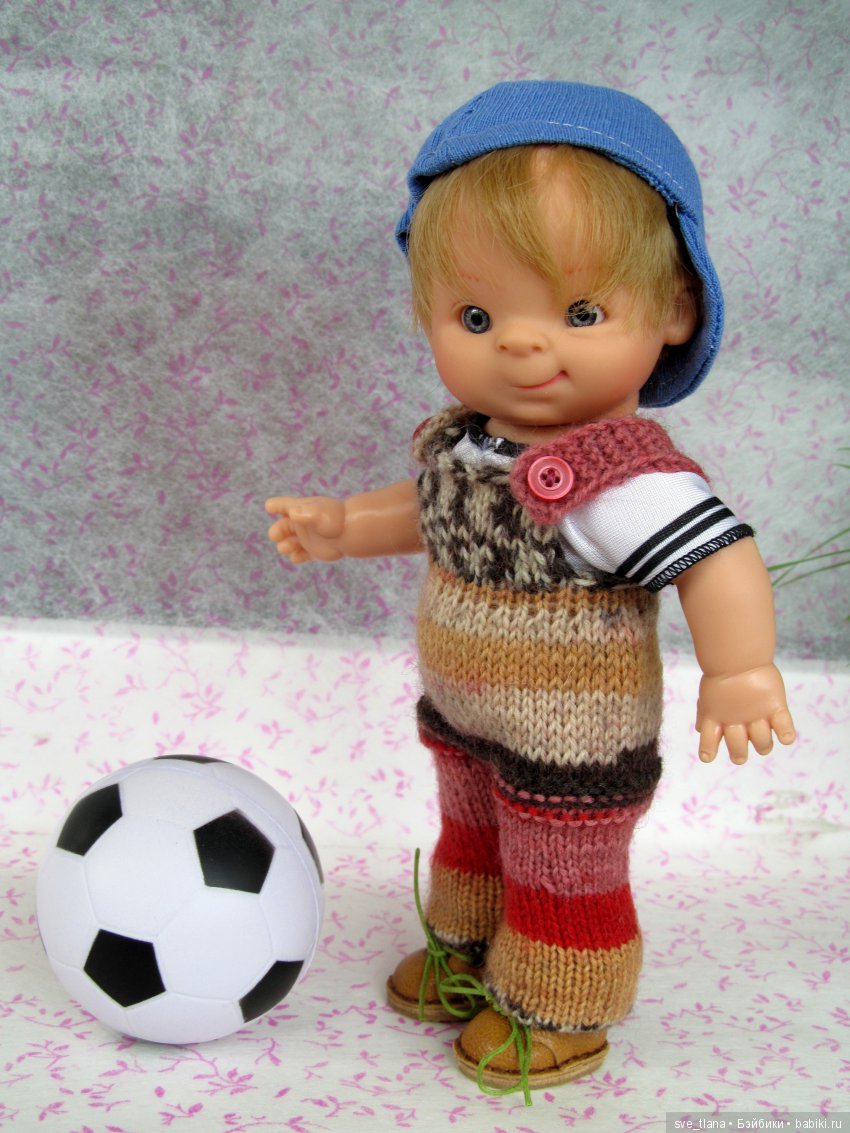 Кукольный календарь II. Стоит ли давать себе новогодние обещания