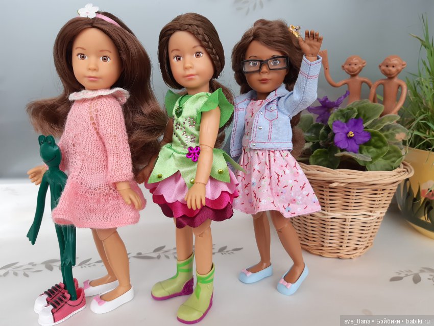 Икота, икота, перейди на Федота, с Федота на Якова, а с Якова - на всякого