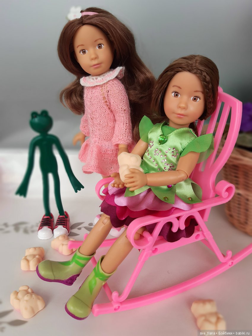 Икота, икота, перейди на Федота, с Федота на Якова, а с Якова - на всякого