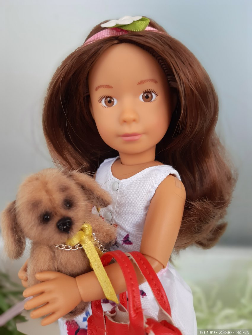 Икота, икота, перейди на Федота, с Федота на Якова, а с Якова - на всякого