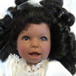 Первая ласточка. Миниатюра Lee Middleton "Baby's First Prayer". Первая молитва младенца