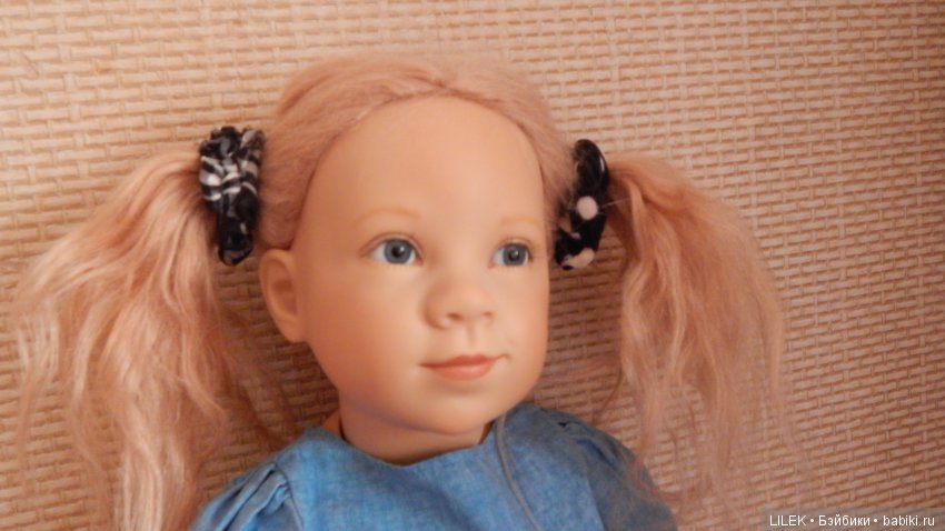 Julie от Elisabeth Lindner - хитрый живчик