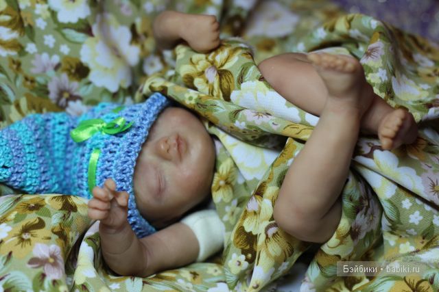 кукла Эмилии Аредаковой.