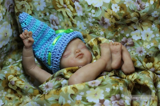 кукла Эмилии Аредаковой.