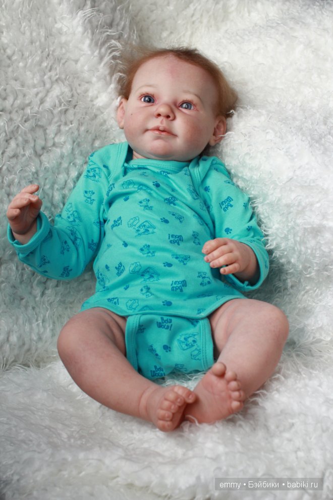 кукла Эмилии Аредаковой.