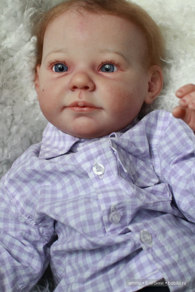 кукла Эмилии Аредаковой.