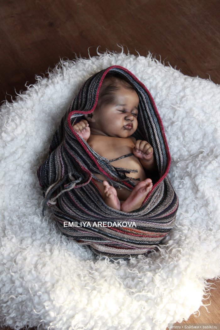 Моя этническая девочка Жасмин. Художник Эмилия Аредакова