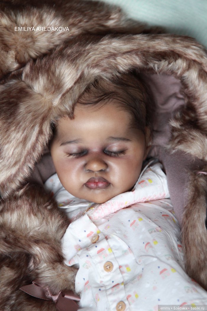 Моя этническая девочка Жасмин. Художник Эмилия Аредакова