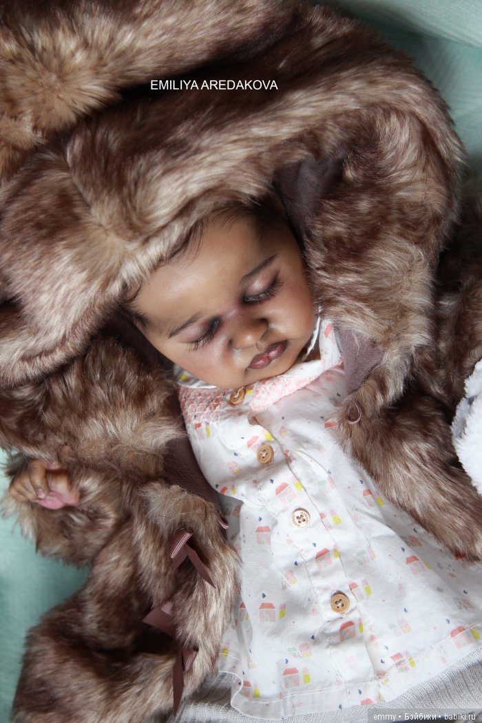 Моя этническая девочка Жасмин. Художник Эмилия Аредакова