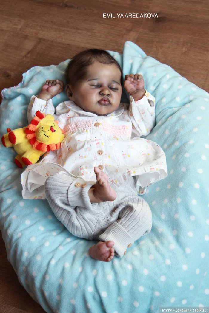 Моя этническая девочка Жасмин. Художник Эмилия Аредакова