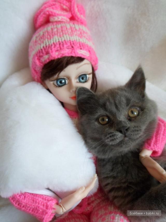 Вязанный комплект для Алексы - "Розовая пантерка"