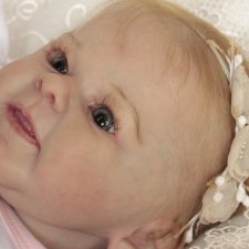 Малышка Грета. Скульптор Andrea Arcello