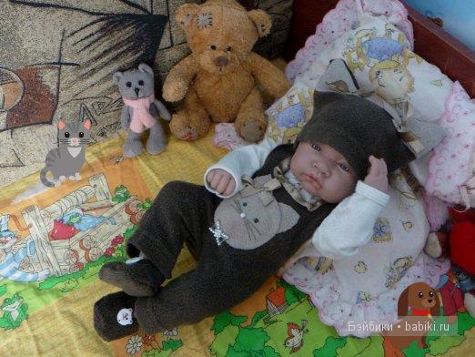 Ромасик - забавный котенок