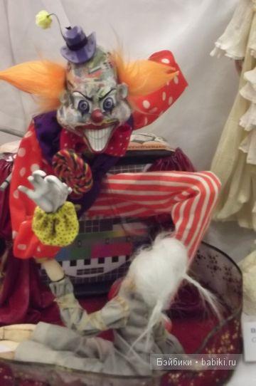 Международная выставка кукол