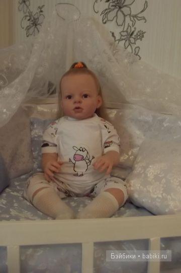 Королевская кровать для маленькой принцессы, куклы Ульяны