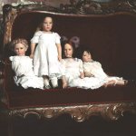 Лица из прошлого или милые барышни от немецкой художницы Sabine Ecshe