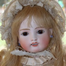 Антикварная немочка благородная Натали от Ernst Grossmann