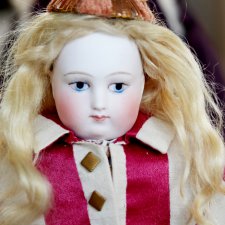 Прелестные ранние антикварные француженки - модницы от  François Gaultier