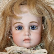 Антикварные куклы нашей мечты Bru Circle and Dot второе поколение