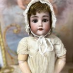 Большая антикварная немочка Kammer/Reinhardt/SH 66  рост 66 см