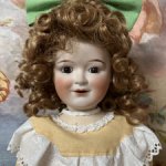 Реплика антикварной куклы Porzellanfabrik Burggrub Princess Elizabeth gr. 40 cm