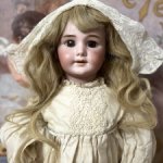 Антикварная кукла для  фр рынка DEP 10 c голосовой коробкой