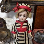 Милая миничка KR с набором мебели рост 17 см