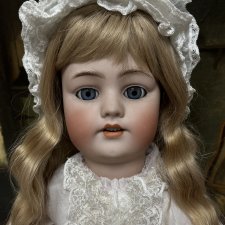 Антикварная кукла Simon Halbig 1078/12  рост 66 см