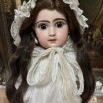 Антикварная ранняя закрыторотая француженка Bebe Jumeau /9  рост 53 см