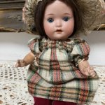 Очаровательная малышка Porzellanfabrik Mengersreuth 924