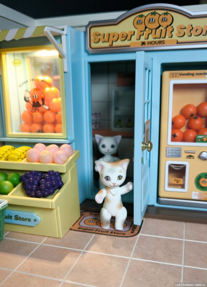 Румбокс "Фруктовый магазин" и котики