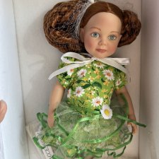 Birthday Baby-Abbie от Effanbee Mrs. Willowby’s First Grade Class