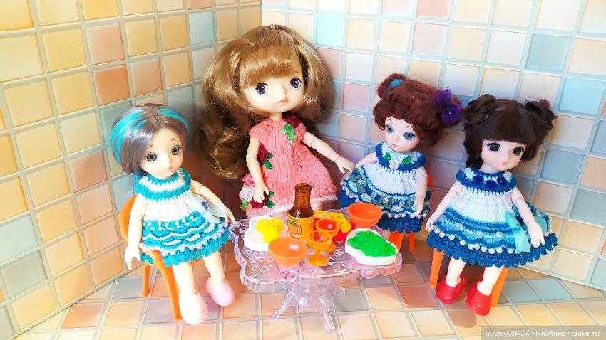 Столик из Пятерочки — Куклы с Алиэкспресс (Aliexpress): Китайские шарнирные (фото 9)