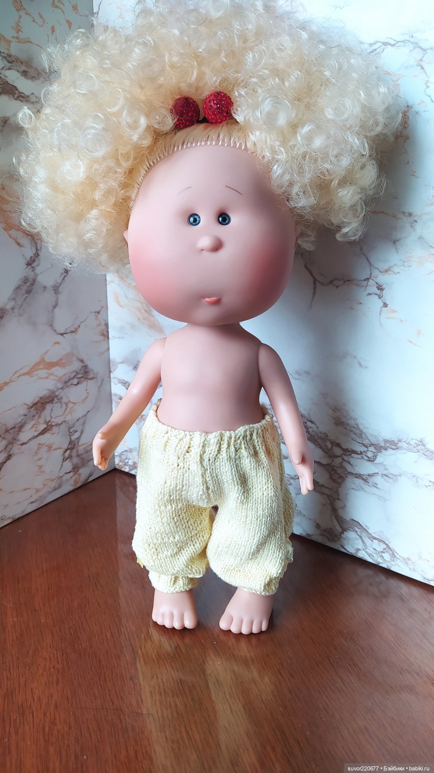 Мия: показ мод — Куклы Nines d'Onil (Нинес): Миа (Mia)