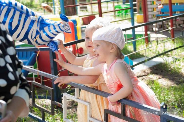 Сегодня Ваш праздник ребята - все дети огромной Земли