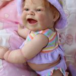 Девченка - хохотушка. Кукла беренджер Лола