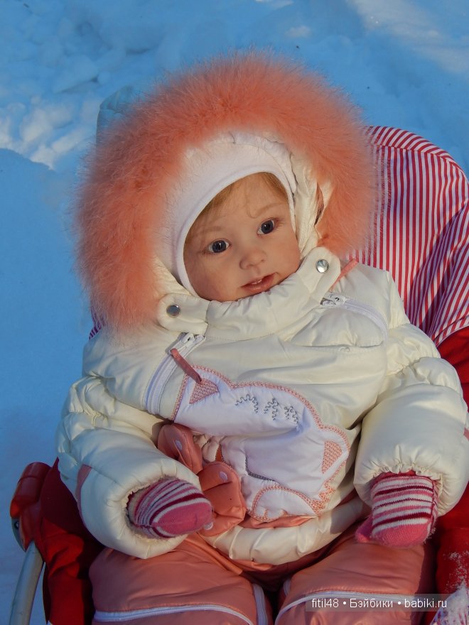 Звёздочки-Снежинки. Куклы реборн Елены Ядриной на прогулке