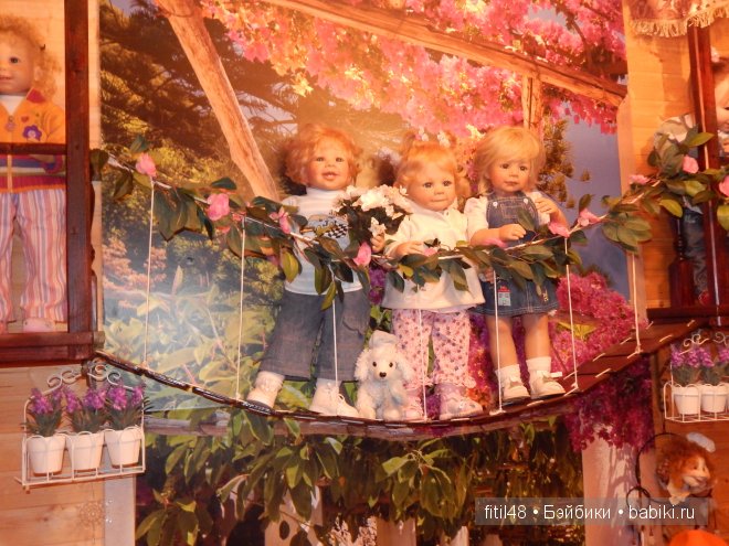 Новый интерьер комнаты для моих куклодеток (фото 3)