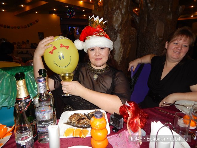 Новогодний карнавал в кукольной стране