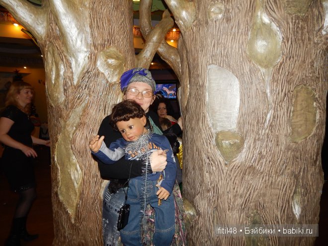 Новогодний карнавал в кукольной стране