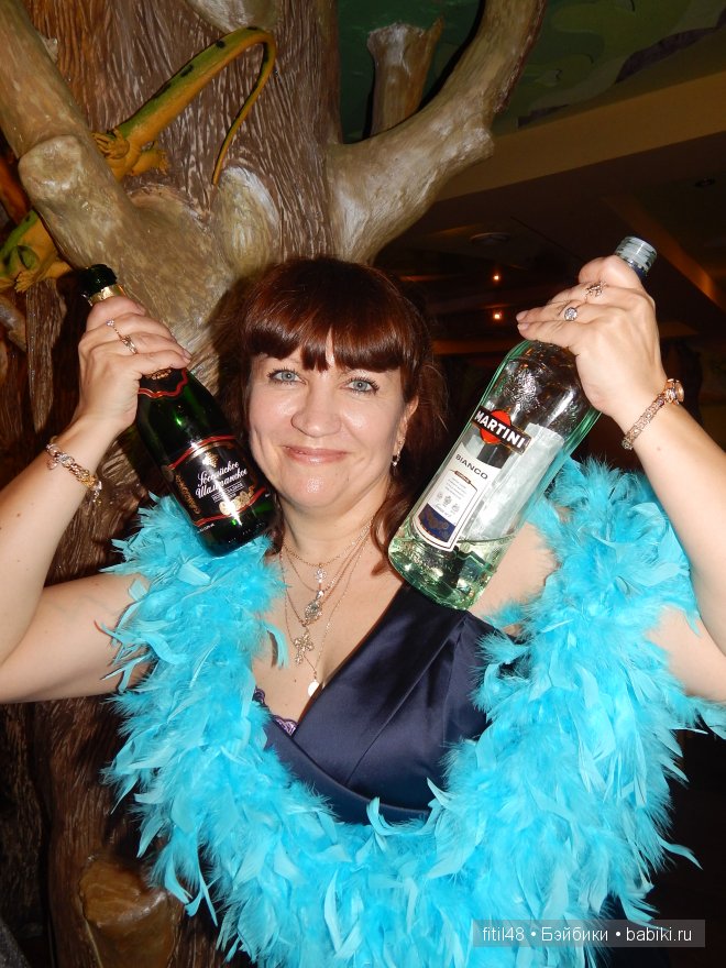 Новогодний карнавал в кукольной стране