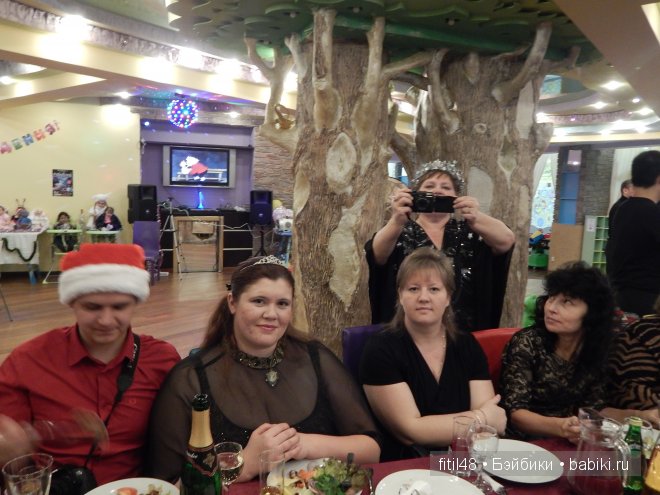 Новогодний карнавал в кукольной стране (фото 2)