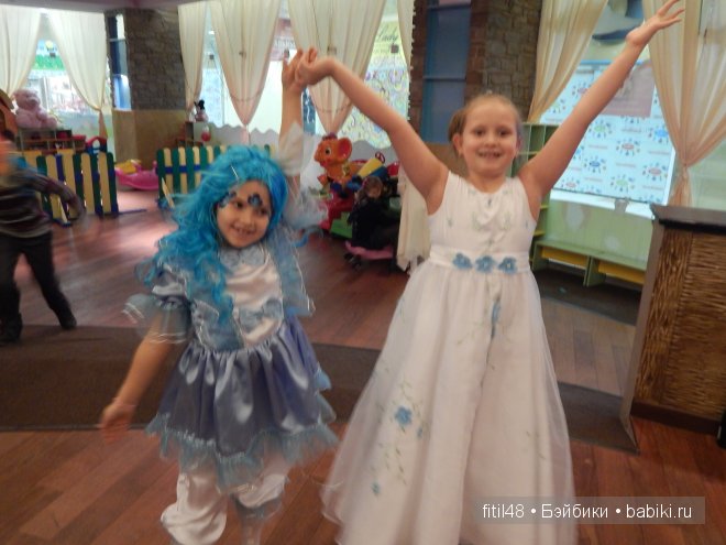 Новогодний карнавал в кукольной стране (фото 6)