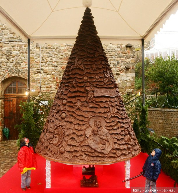 25 самых красивых елок в мире