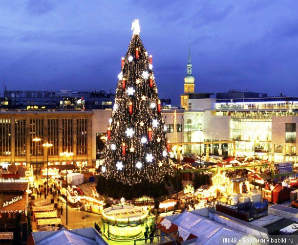 25 самых красивых елок в мире