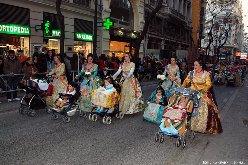 Праздник Лас-Файяс в Испании (фото 3)