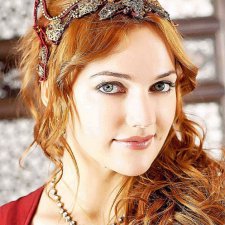 Нет океана больше, чем океан моих слез о тебе, Хюррем