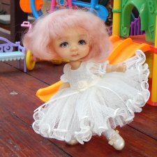 Примеряем обновки с выставки  Dollscar