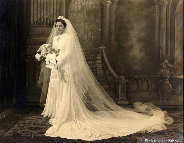 Невесты и их шикарные платья в исторических фотографиях 1930-х годов (фото 9)